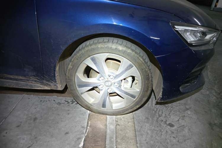 Used Hyundai Lafesta 2019 280TGDi Smart Speed Version China V Standard Right Front Wheel Hub
