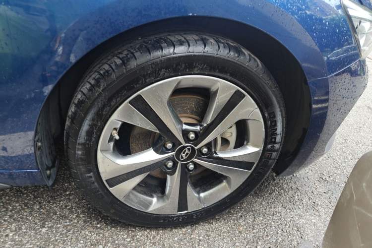 Used Hyundai Lafesta 2019 280TGDi Sport Edition China VI Right Front Wheel Hub