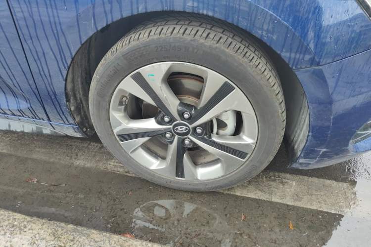 Used Hyundai Lafesta 2019 280TGDi Sport Edition China VI Right Front Wheel Hub