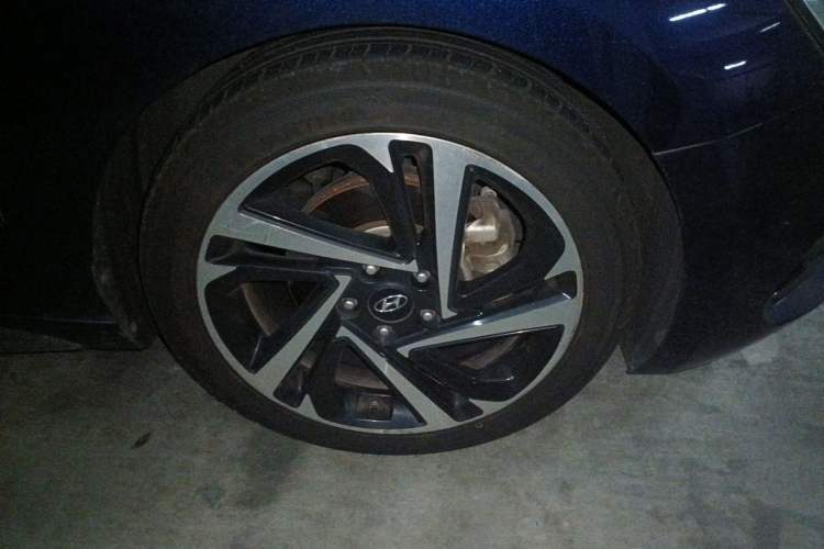Used Hyundai Lafesta 2019 280TGDi Smart Speed Version China VI Standard Right Front Wheel Hub