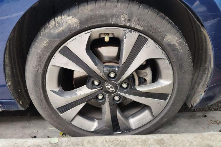 Used Hyundai Lafesta 2019 280TGDi Smart Speed Version China VI Standard Right Front Wheel Hub