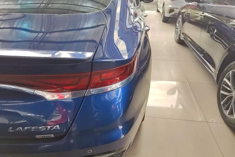 Used Hyundai Lafesta 2019 280TGDi Sport Edition China VI Right Rear Taillight