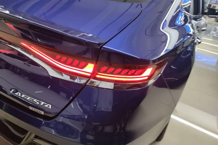 Used Hyundai Lafesta 2019 280TGDi Smart Speed Version China V Standard Right Rear Taillight