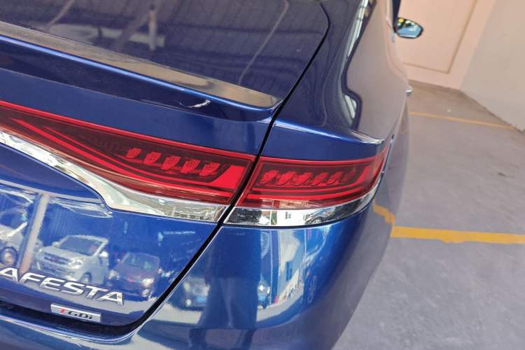 Used Hyundai Lafesta 2019 280TGDi Smart Speed Version China V Standard Right Rear Taillight
