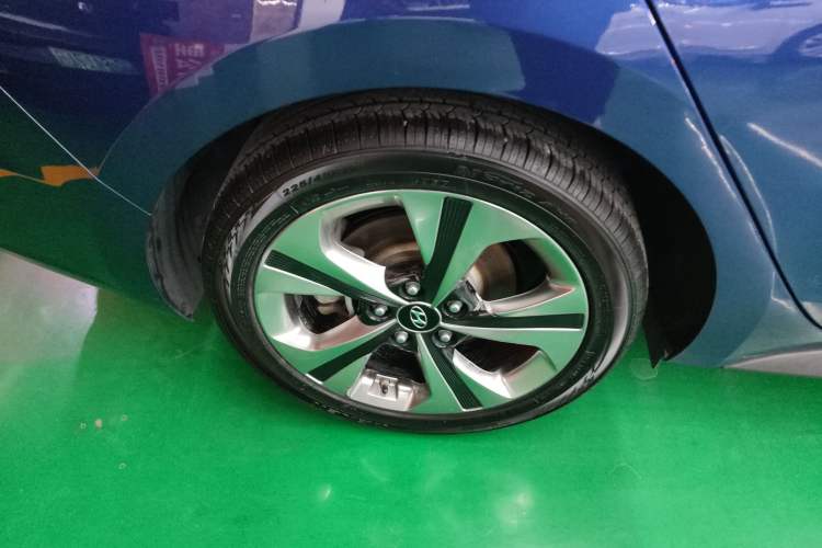 Used Hyundai Lafesta 2019 280TGDi Sport Edition China V Standard Right Rear Wheel Hub