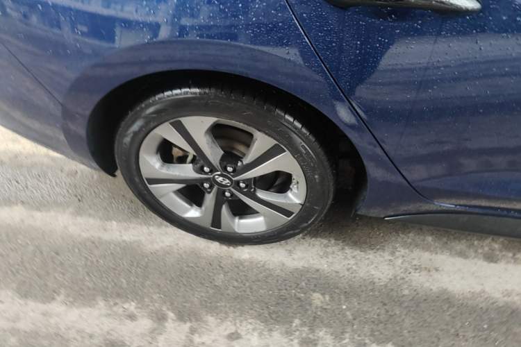 Used Hyundai Lafesta 2019 280TGDi Sport Edition China VI Right Rear Wheel Hub