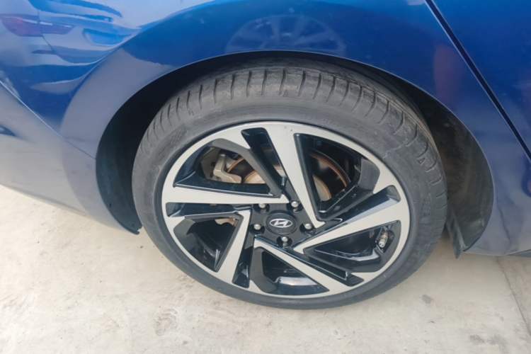 Used Hyundai Lafesta 2019 280TGDi Smart Speed Version China VI Standard Right Rear Wheel Hub