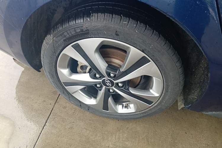 Used Hyundai Lafesta 2019 280TGDi Sport Edition China VI Right Rear Wheel Hub