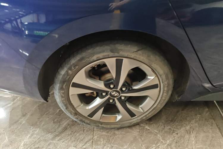 Used Hyundai Lafesta 2019 280TGDi Smart Speed Version China V Standard Right Rear Wheel Hub