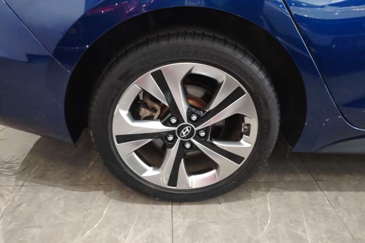 Used Hyundai Lafesta 2019 280TGDi Sport Edition China VI Right Rear Wheel Hub