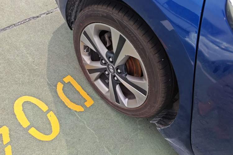Used Hyundai Lafesta 2019 280TGDi Smart Speed Version China VI Standard Right Rear Wheel Hub