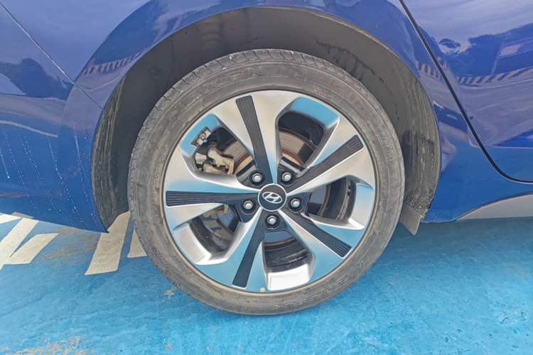 Used Hyundai Lafesta 2019 280TGDi Sport Edition China VI Right Rear Wheel Hub