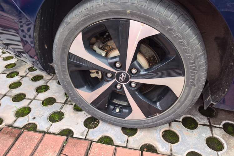 Used Hyundai Lafesta 2019 280TGDi Smart Speed Version China V Standard Right Rear Wheel Hub