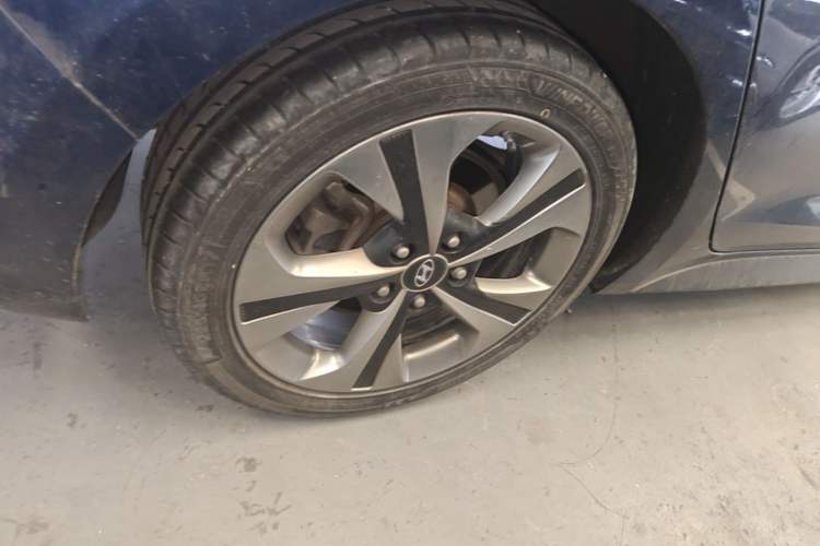 Used Hyundai Lafesta 2019 280TGDi Sport Edition China VI Right Rear Wheel Hub