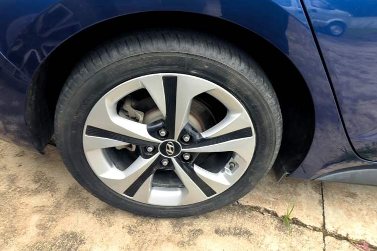 Used Hyundai Lafesta 2019 280TGDi Smart Edition China VI Standard Right Rear Wheel Hub