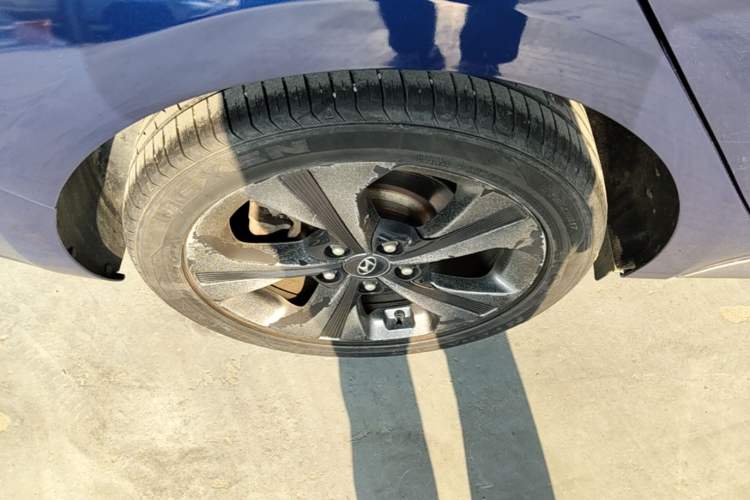 Used Hyundai Lafesta 2019 280TGDi Smart Speed Version China VI Standard Right Rear Wheel Hub
