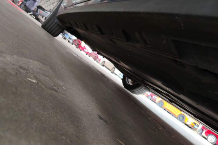 Used Hyundai Lafesta 2019 280TGDi Sport Edition China VI Right Side Sill