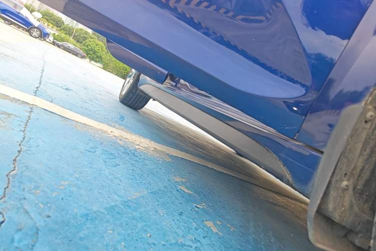Used Hyundai Lafesta 2019 280TGDi Sport Edition China VI Right Side Sill