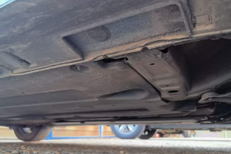 Used Hyundai Lafesta 2019 280TGDi Smart Speed Version China VI Standard Right Side Sill