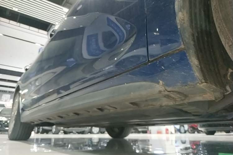 Used Hyundai Lafesta 2019 280TGDi Smart Speed Version China VI Standard Right Side Sill