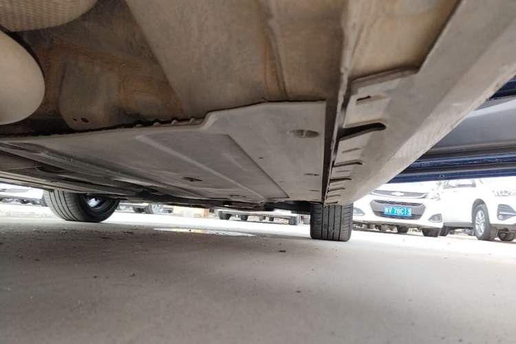 Used Hyundai Lafesta 2019 280TGDi Sport Edition China VI Right Side Sill
