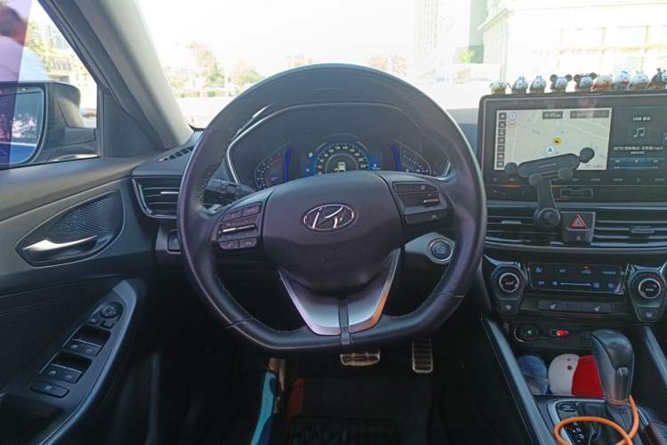 Used Hyundai Lafesta 2019 280TGDi Smart Speed Version China VI Standard Steering Wheel