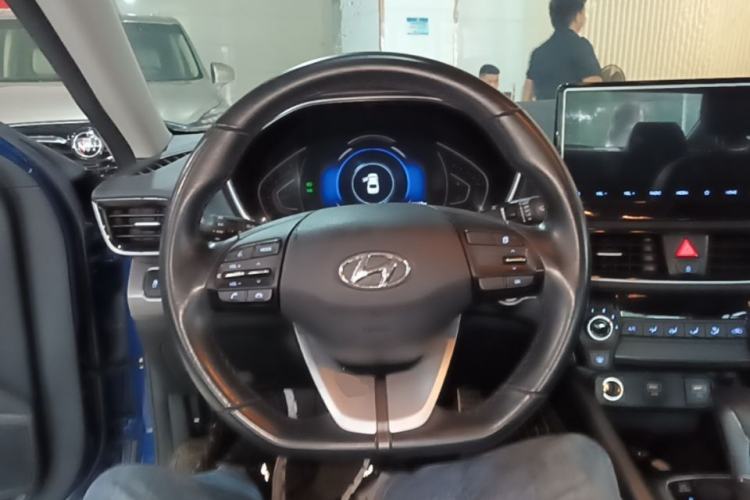 Used Hyundai Lafesta 2019 280TGDi Sport Edition China V Standard Steering Wheel