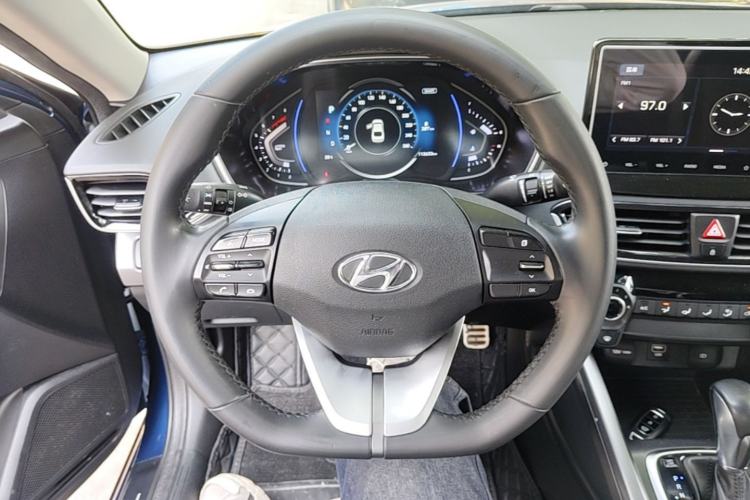 Used Hyundai Lafesta 2019 280TGDi Sport Edition China VI Steering Wheel