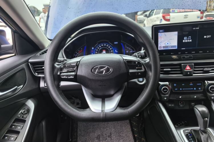 Used Hyundai Lafesta 2019 280TGDi Smart Speed Version China VI Standard Steering Wheel