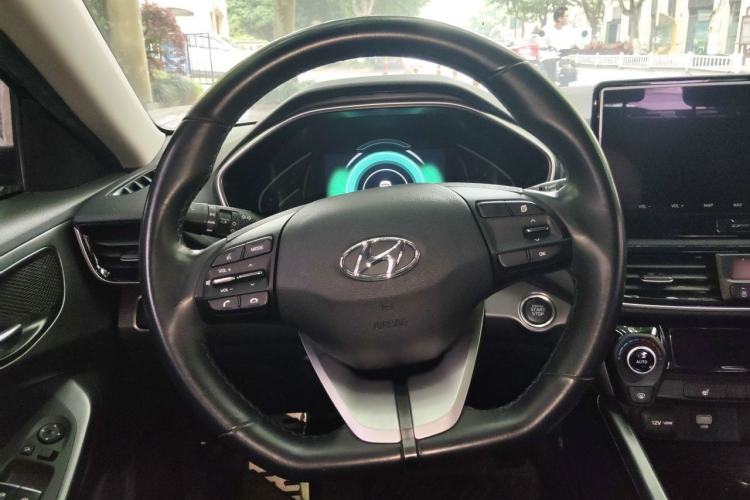 Used Hyundai Lafesta 2019 280TGDi Smart Speed Version China V Standard Steering Wheel