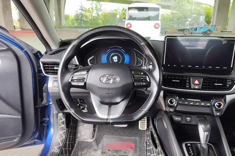 Used Hyundai Lafesta 2019 280TGDi Sport Edition China VI Steering Wheel