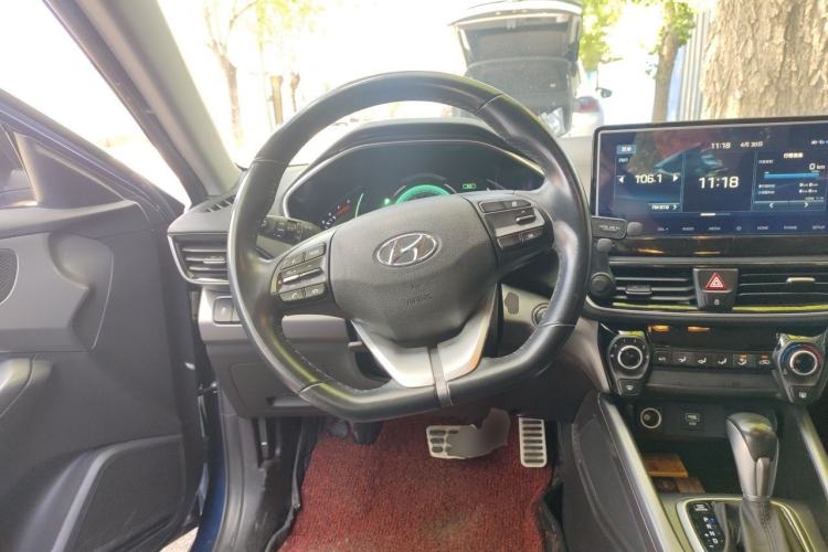 Used Hyundai Lafesta 2019 280TGDi Sport Edition China VI Steering Wheel