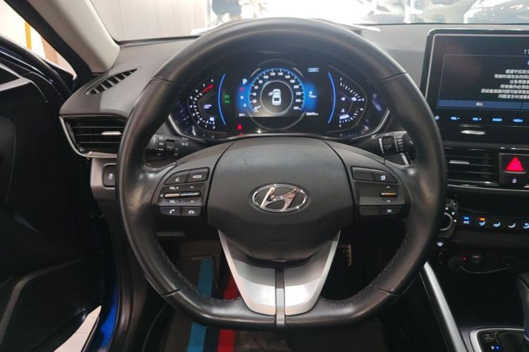 Used Hyundai Lafesta 2019 280TGDi Sport Edition China VI Steering Wheel