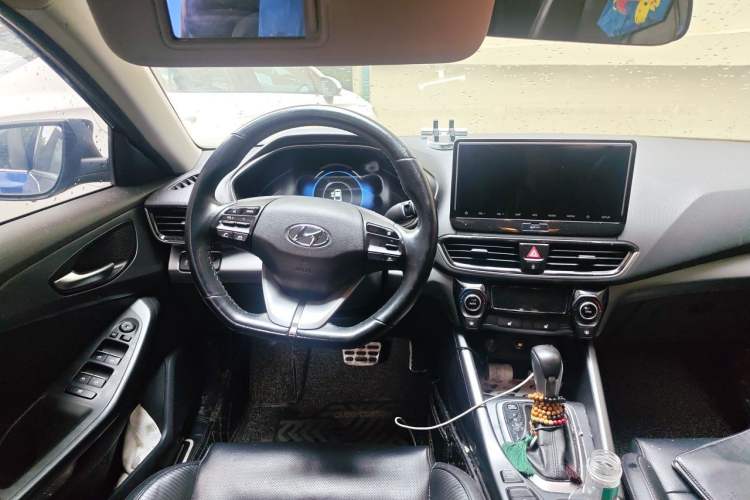 Used Hyundai Lafesta 2019 280TGDi Smart Speed Version China VI Standard Steering Wheel