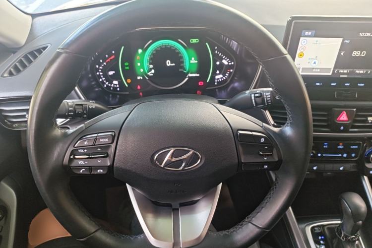 Used Hyundai Lafesta 2019 280TGDi Smart Speed Version China VI Standard Steering Wheel