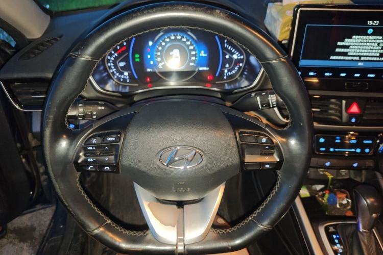 Used Hyundai Lafesta 2019 280TGDi Smart Speed Version China V Standard Steering Wheel