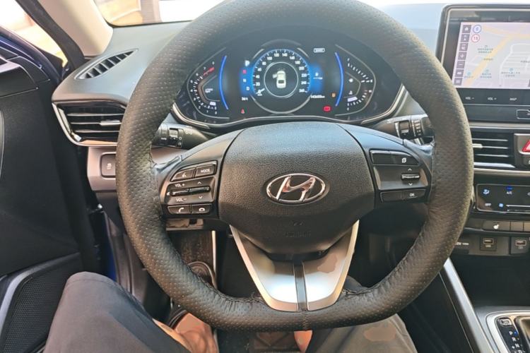 Used Hyundai Lafesta 2019 280TGDi Smart Speed Version China VI Standard Steering Wheel