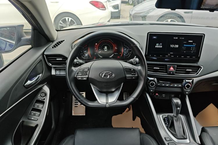 Used Hyundai Lafesta 2019 280TGDi Sport Edition China VI Steering Wheel