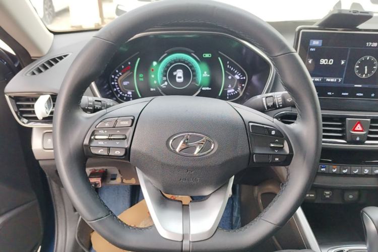 Used Hyundai Lafesta 2019 280TGDi Sport Edition China VI Steering Wheel