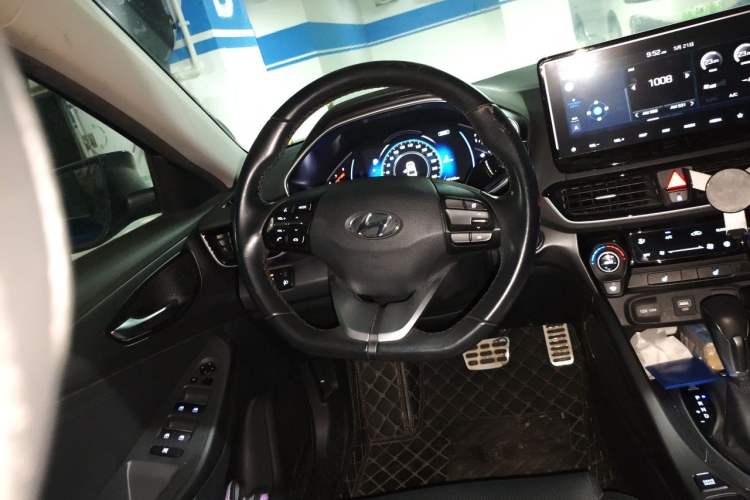 Used Hyundai Lafesta 2019 280TGDi Smart Speed Version China VI Standard Steering Wheel