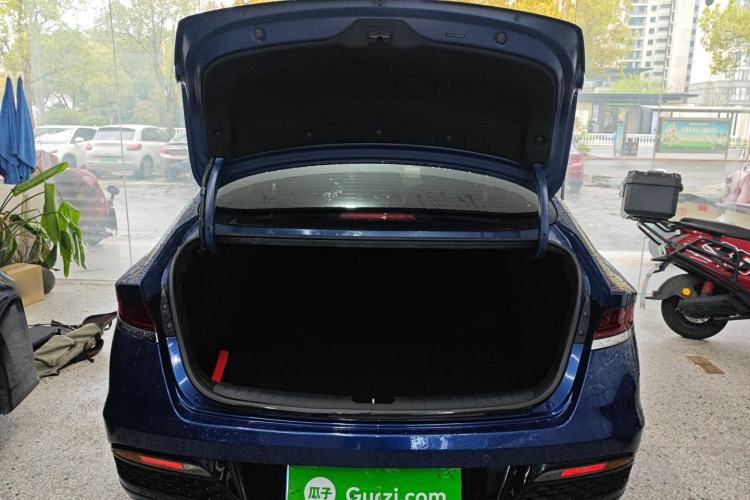 Used Hyundai Lafesta 2019 280TGDi Smart Speed Version China VI Standard Trunk