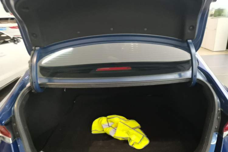 Used Hyundai Lafesta 2019 280TGDi Smart Speed Version China VI Standard Trunk
