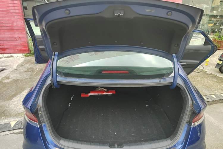 Used Hyundai Lafesta 2019 280TGDi Sport Edition China V Standard Trunk
