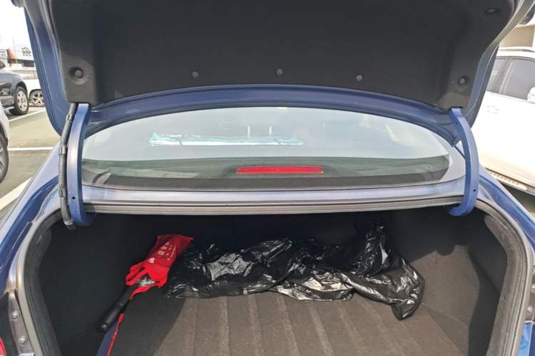 Used Hyundai Lafesta 2019 280TGDi Smart Speed Version China VI Standard Trunk