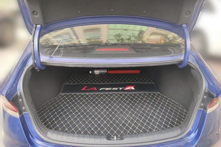 Used Hyundai Lafesta 2019 280TGDi Smart Speed Version China V Standard Trunk
