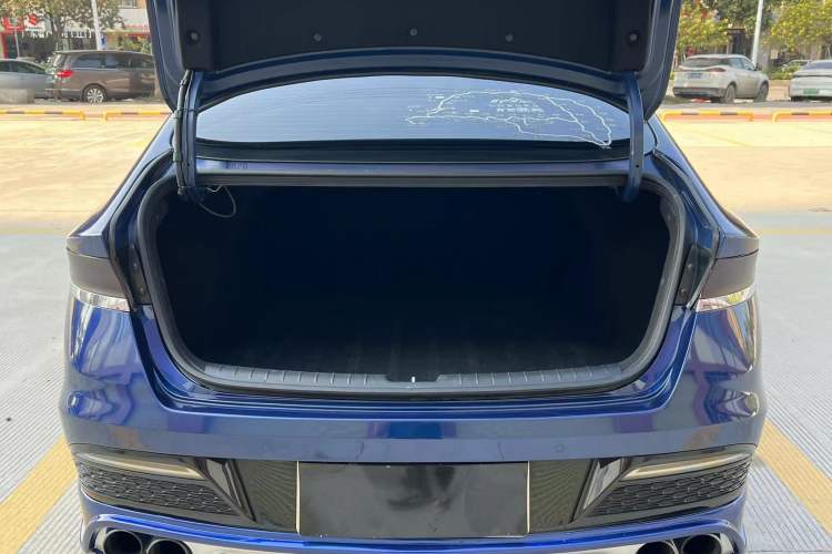 Used Hyundai Lafesta 2019 280TGDi Sport Edition China V Standard Trunk