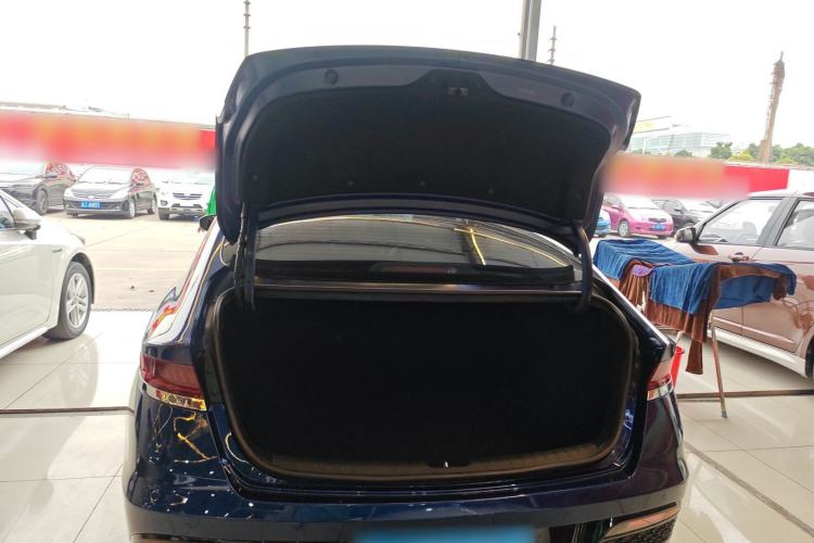 Used Hyundai Lafesta 2019 280TGDi Smart Speed Version China VI Standard Trunk