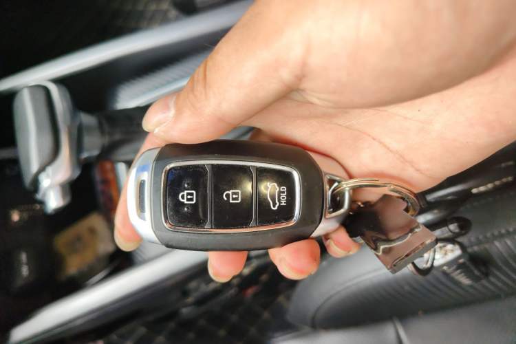 Used Hyundai Lafesta 2019 280TGDi Smart Edition China VI Standard Vehicle Key