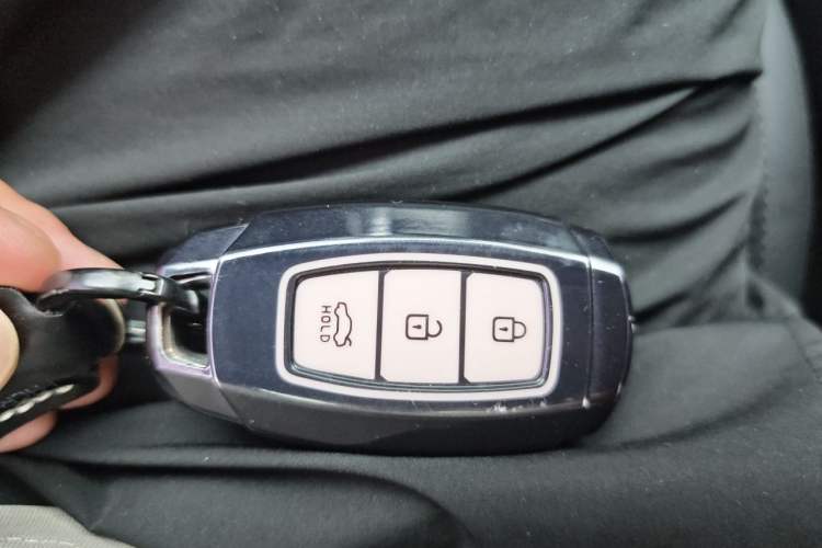 Used Hyundai Lafesta 2019 280TGDi Smart Speed Version China V Standard Vehicle Key
