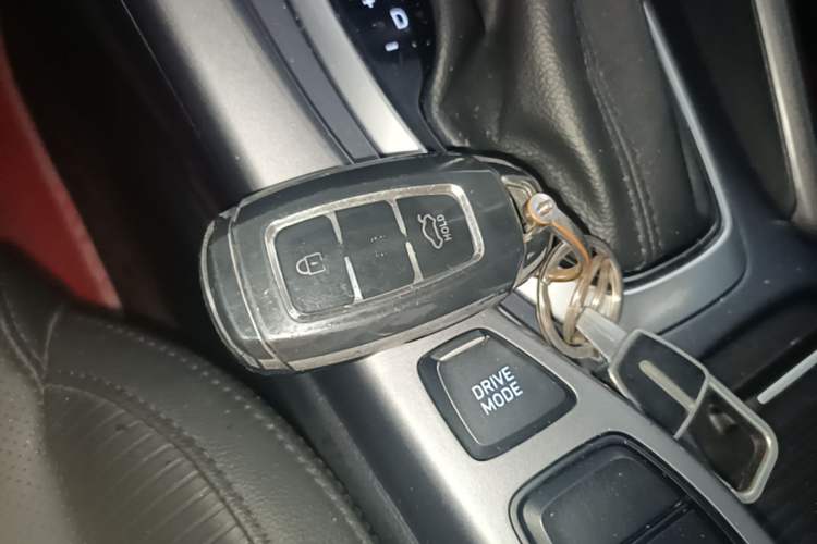 Used Hyundai Lafesta 2019 280TGDi Sport Edition China VI Vehicle Key